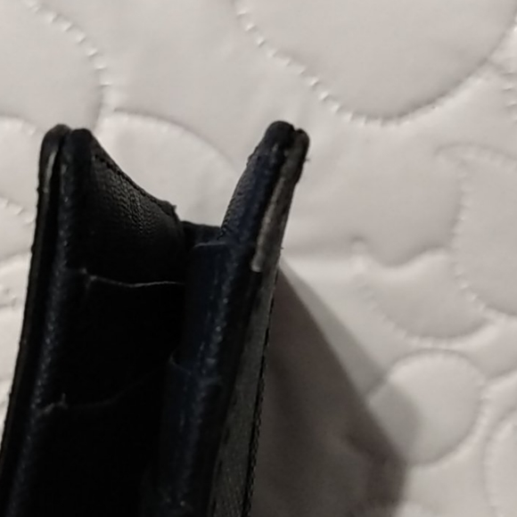 Kate Spade - Picture 2 of 6